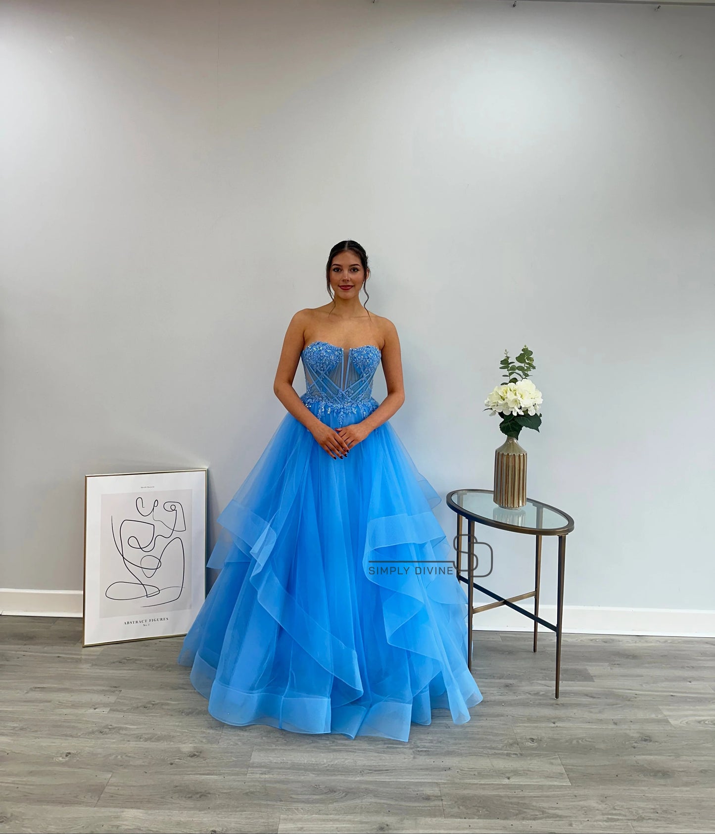 SD598| Simply Divine