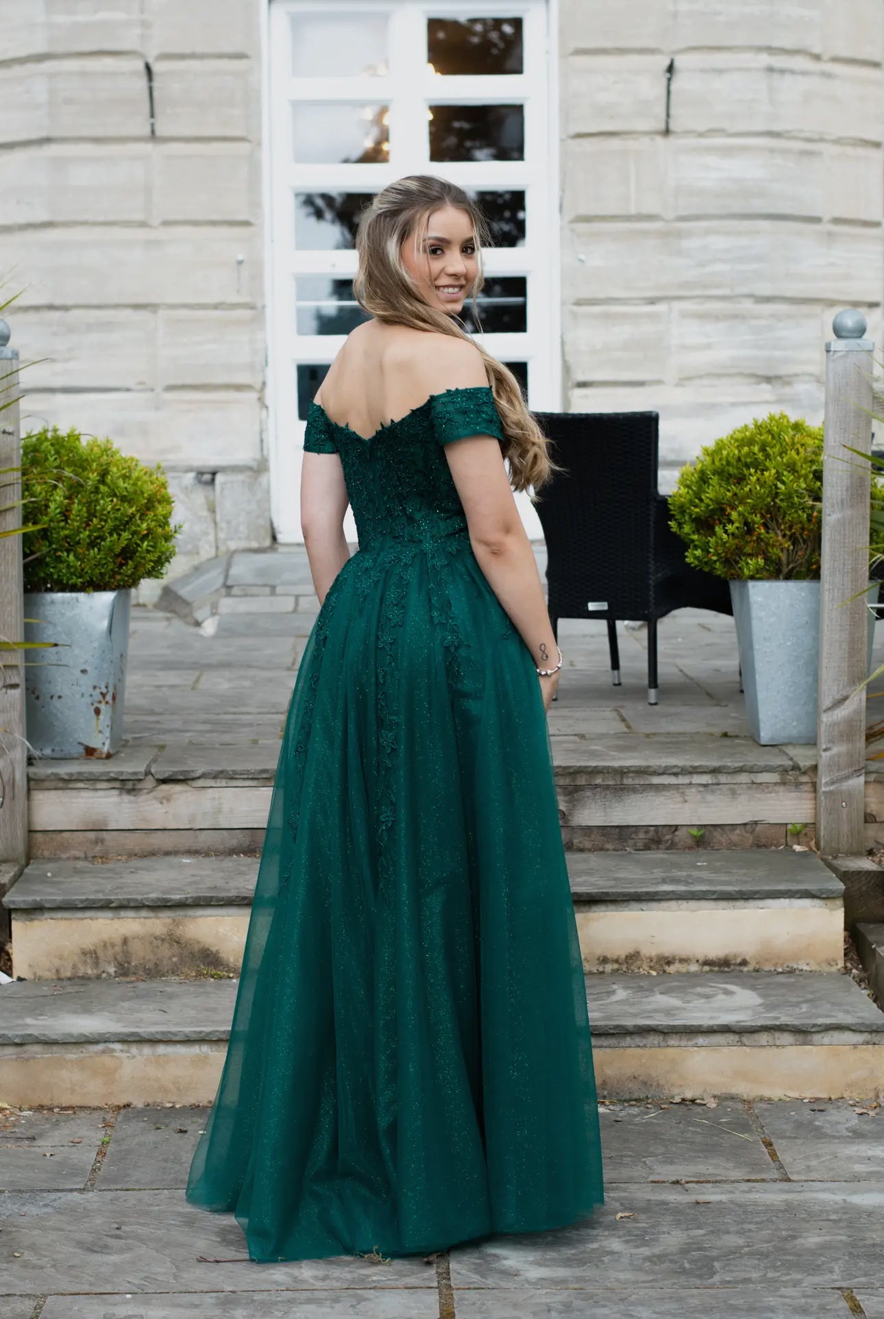 Zara | Ruby Prom