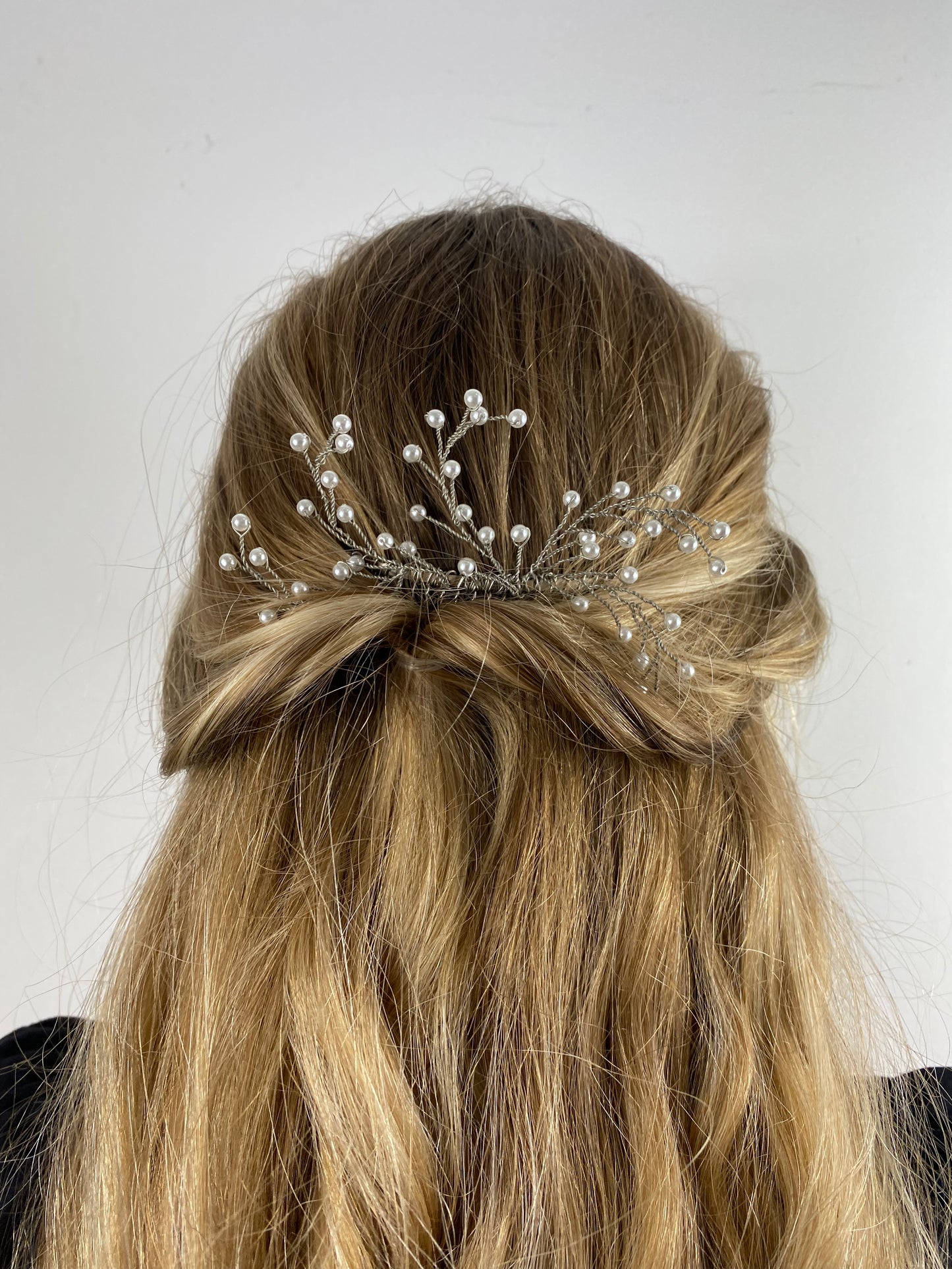 Aphrodite | Elizabeth Ann Hair Jewellery