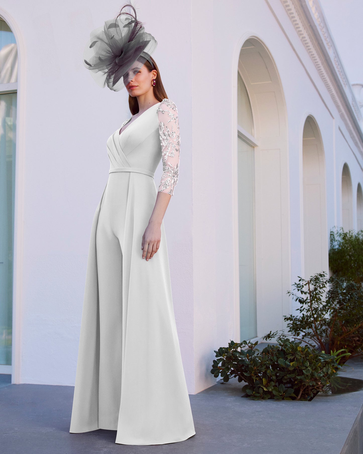 1G152 | Couture Club