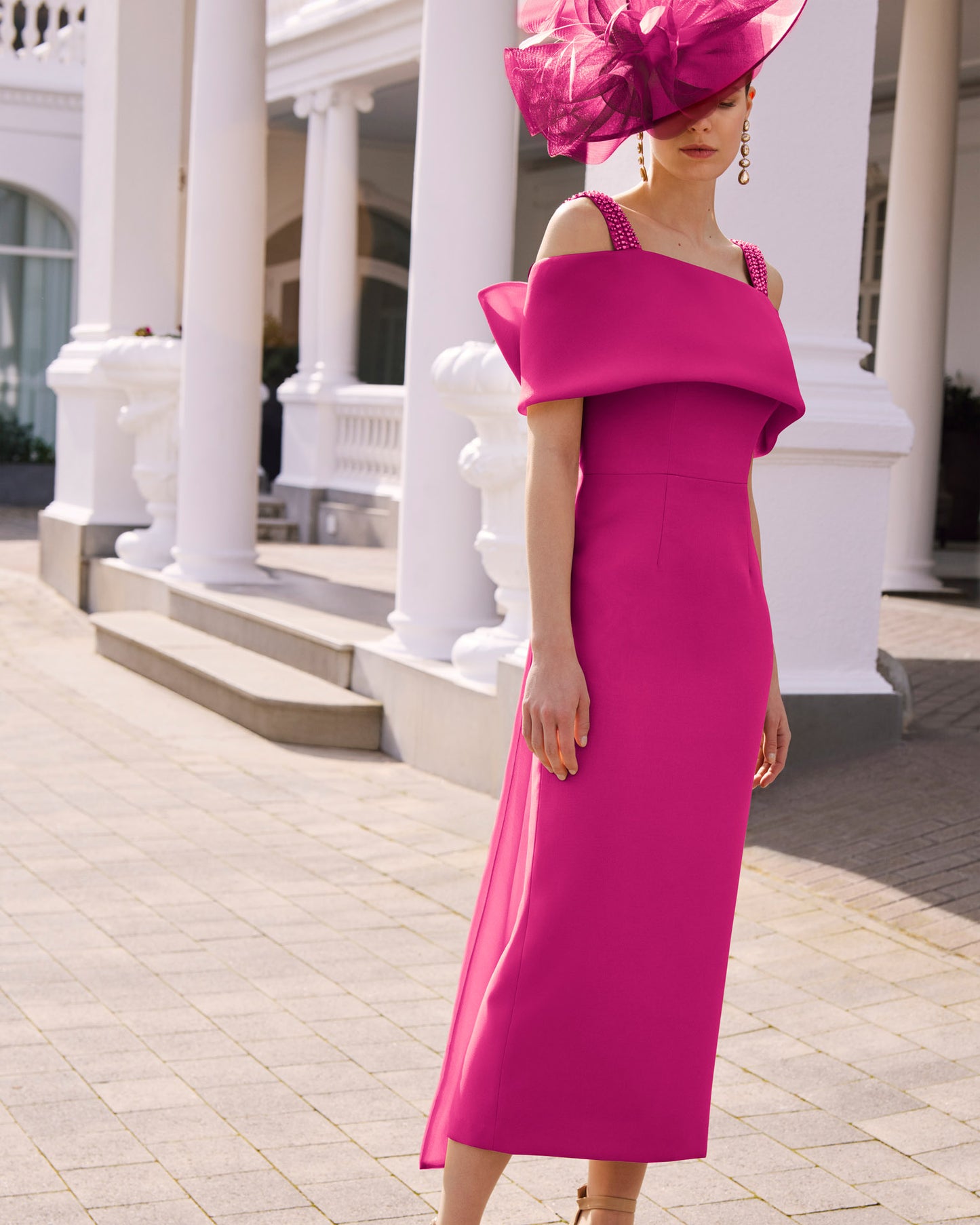 1G198 | Couture Club