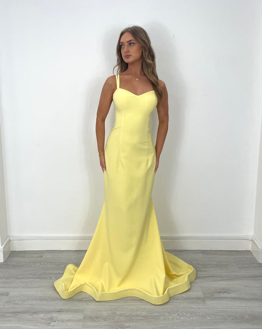 PIA MICHI tagged "Yellow Prom Dress" The Pretty Perfect Boutique PIA MICHI tagged "Yellow Prom Dress" The Pretty Perfect Boutique