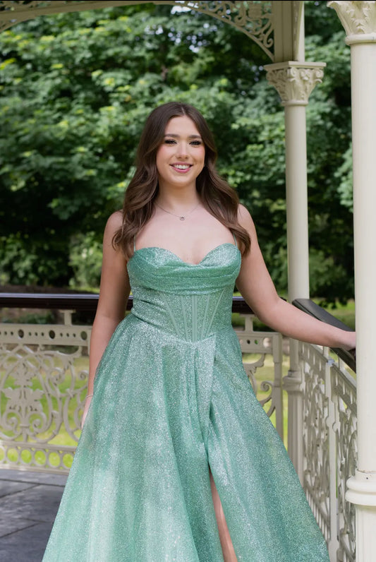 Olivia | Ruby Prom 2026 Collections