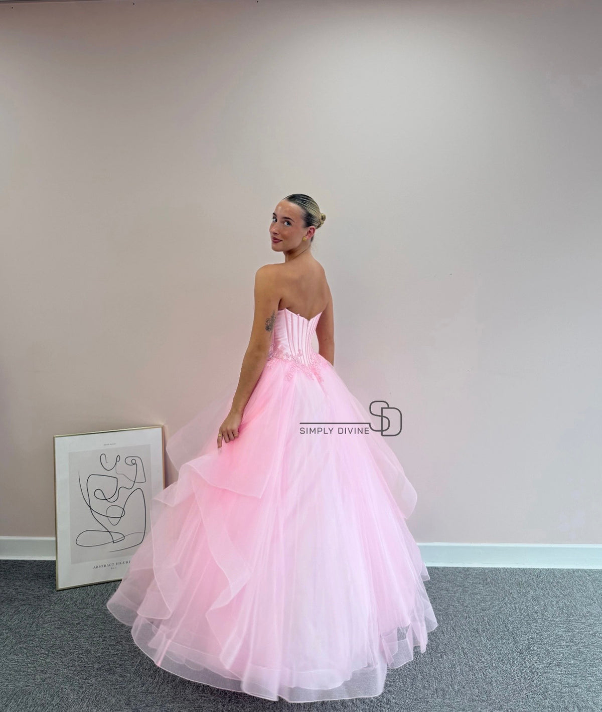 SD959 | Simply Divine