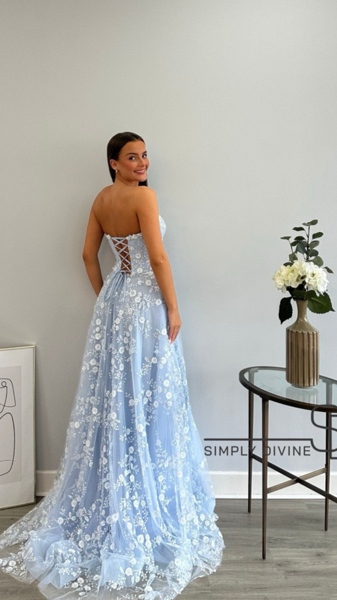 SD191 - Simply Divine