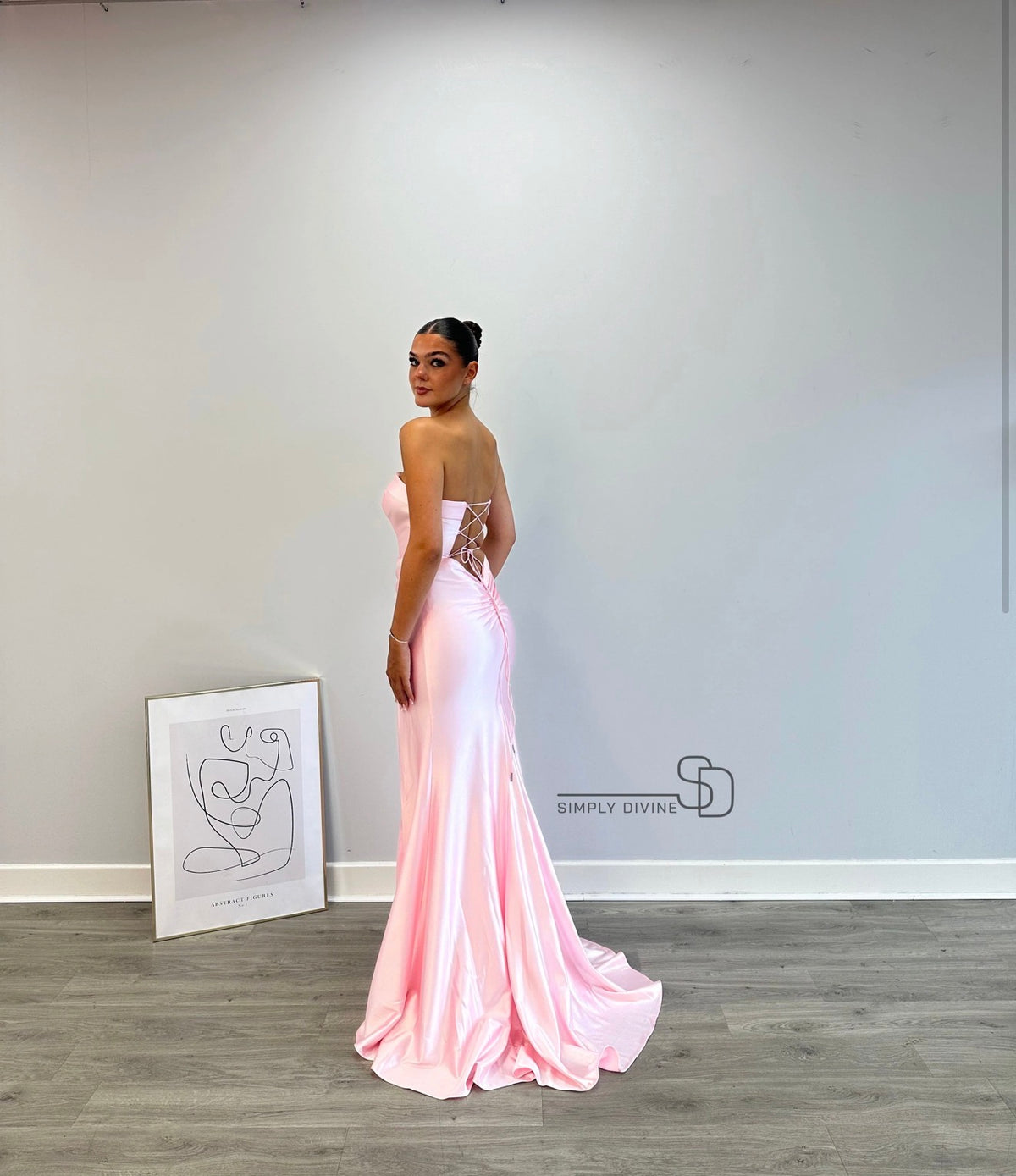 SD941 | Simply Divine
