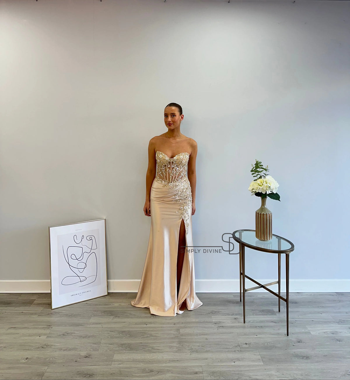 SD309 | Simply Divine