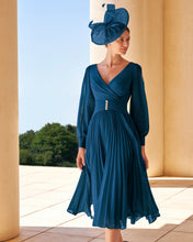 Load image into Gallery viewer, Plain teal mother of the bride dress
