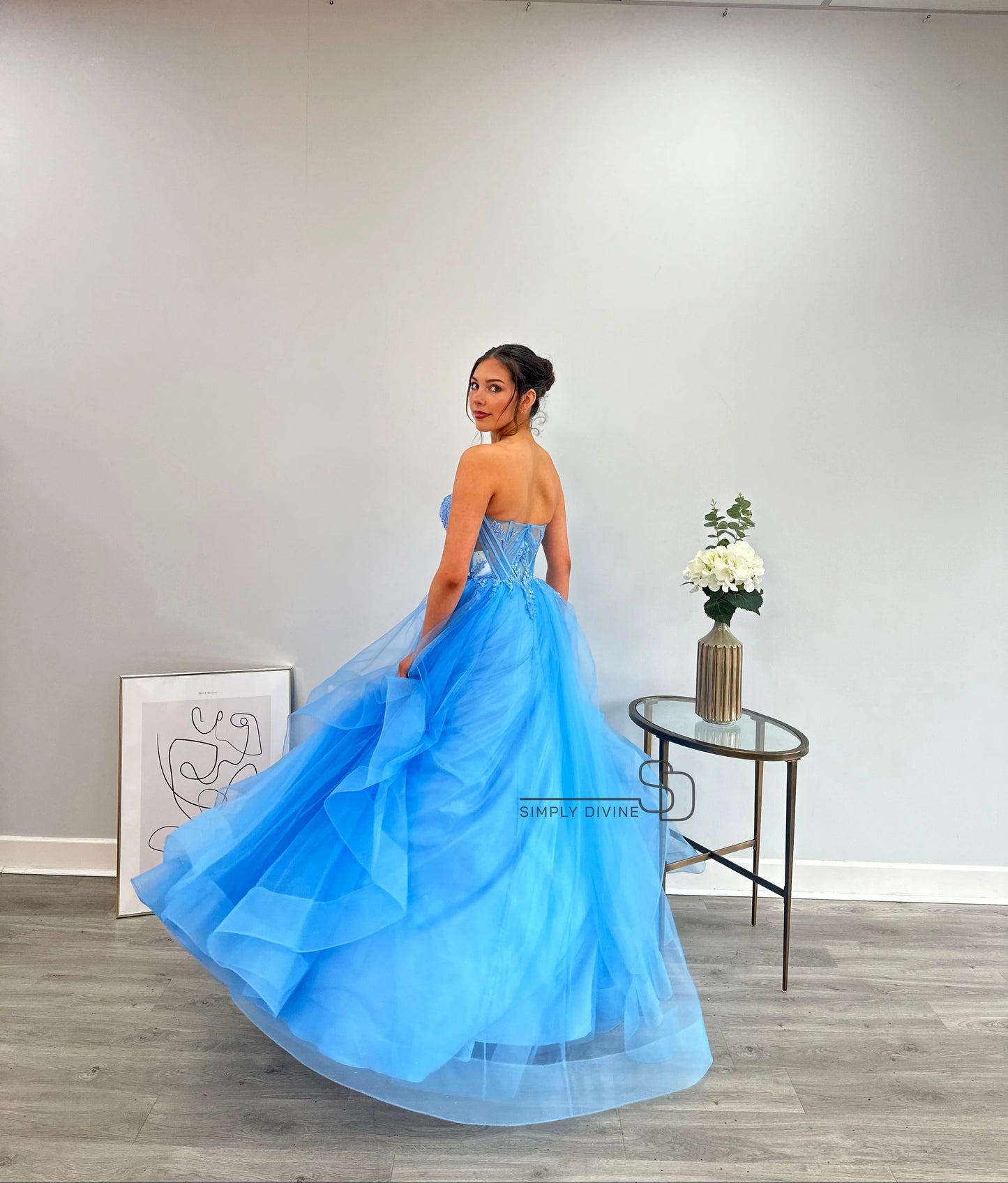 SD598| Simply Divine