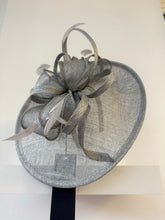 Load image into Gallery viewer, Grey Fascinator
