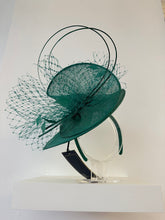 Load image into Gallery viewer, Emerald Fascinator
