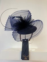Load image into Gallery viewer, Navy fascinator 
