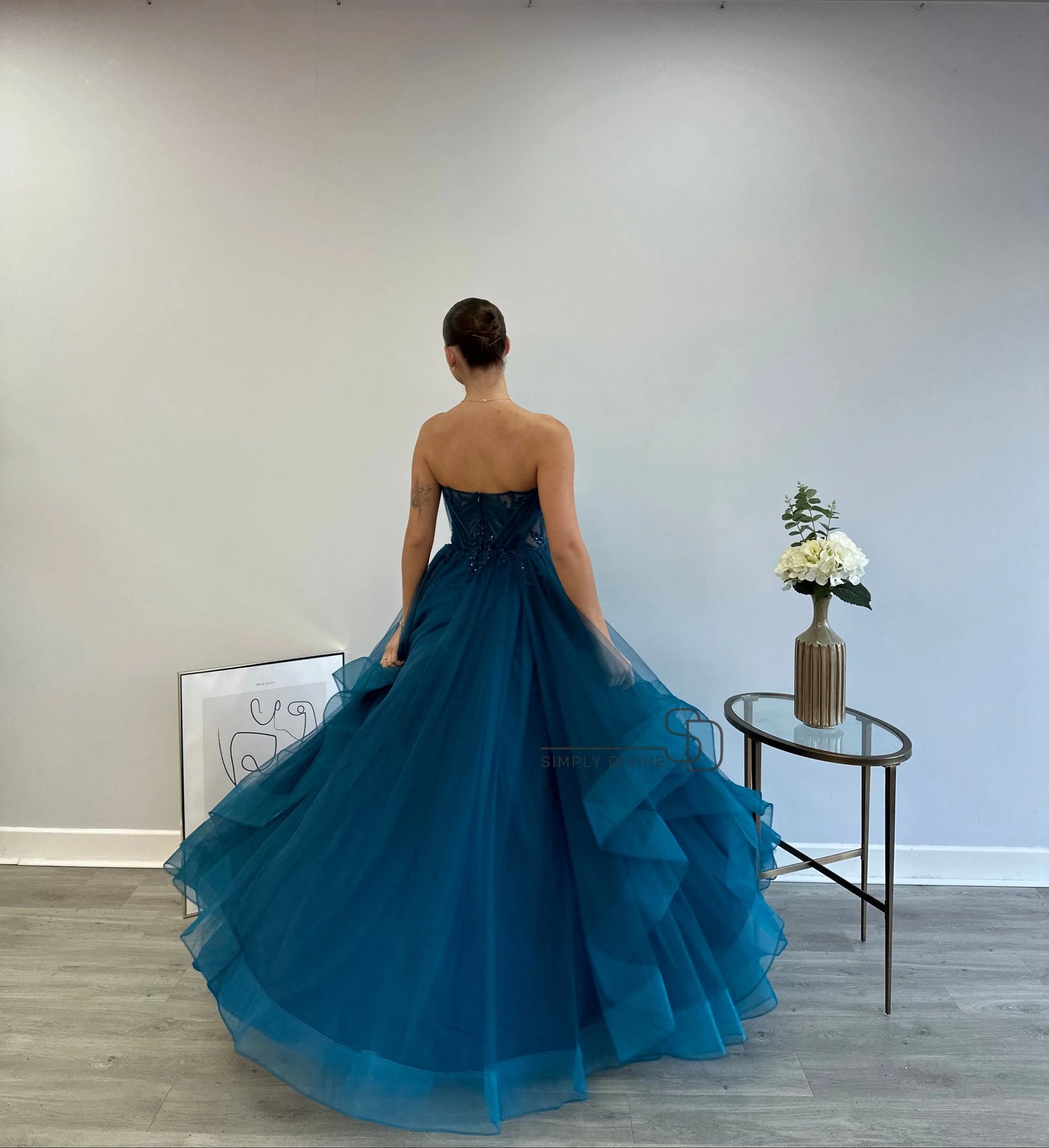 SD598| Simply Divine
