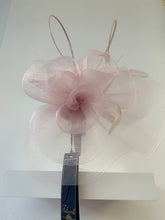 Load image into Gallery viewer, Pink Fascinator
