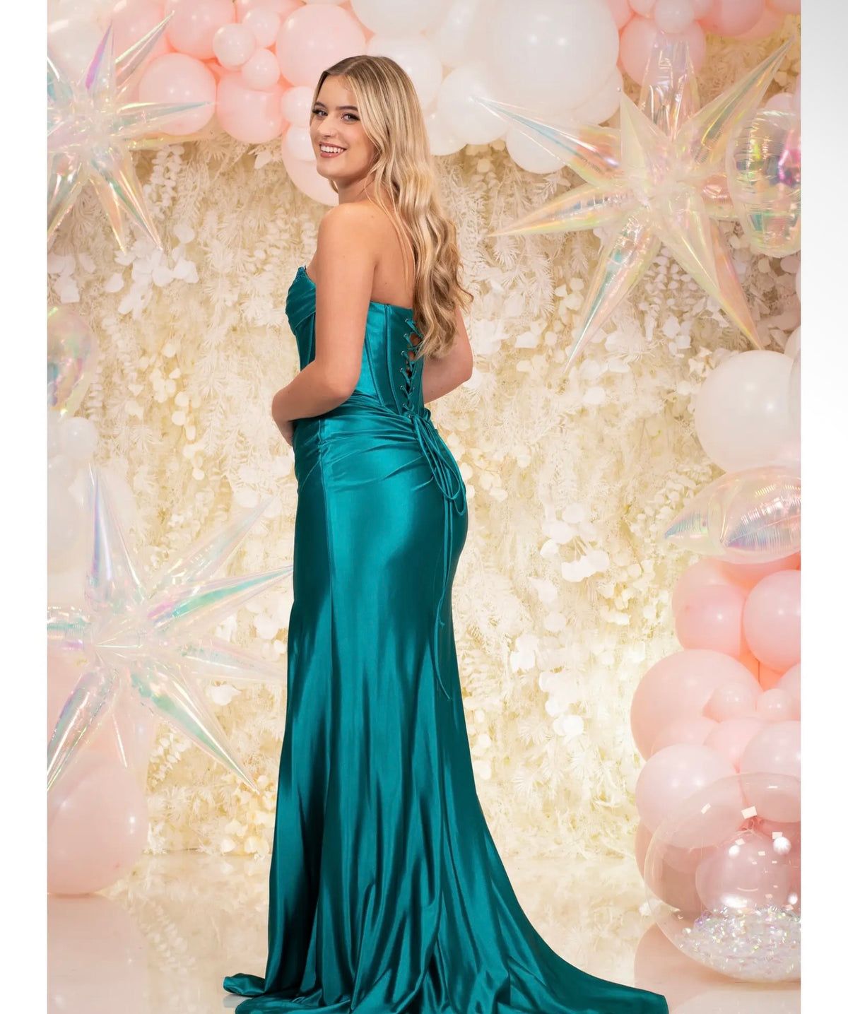 Lara | Ruby Prom 2027 Collection