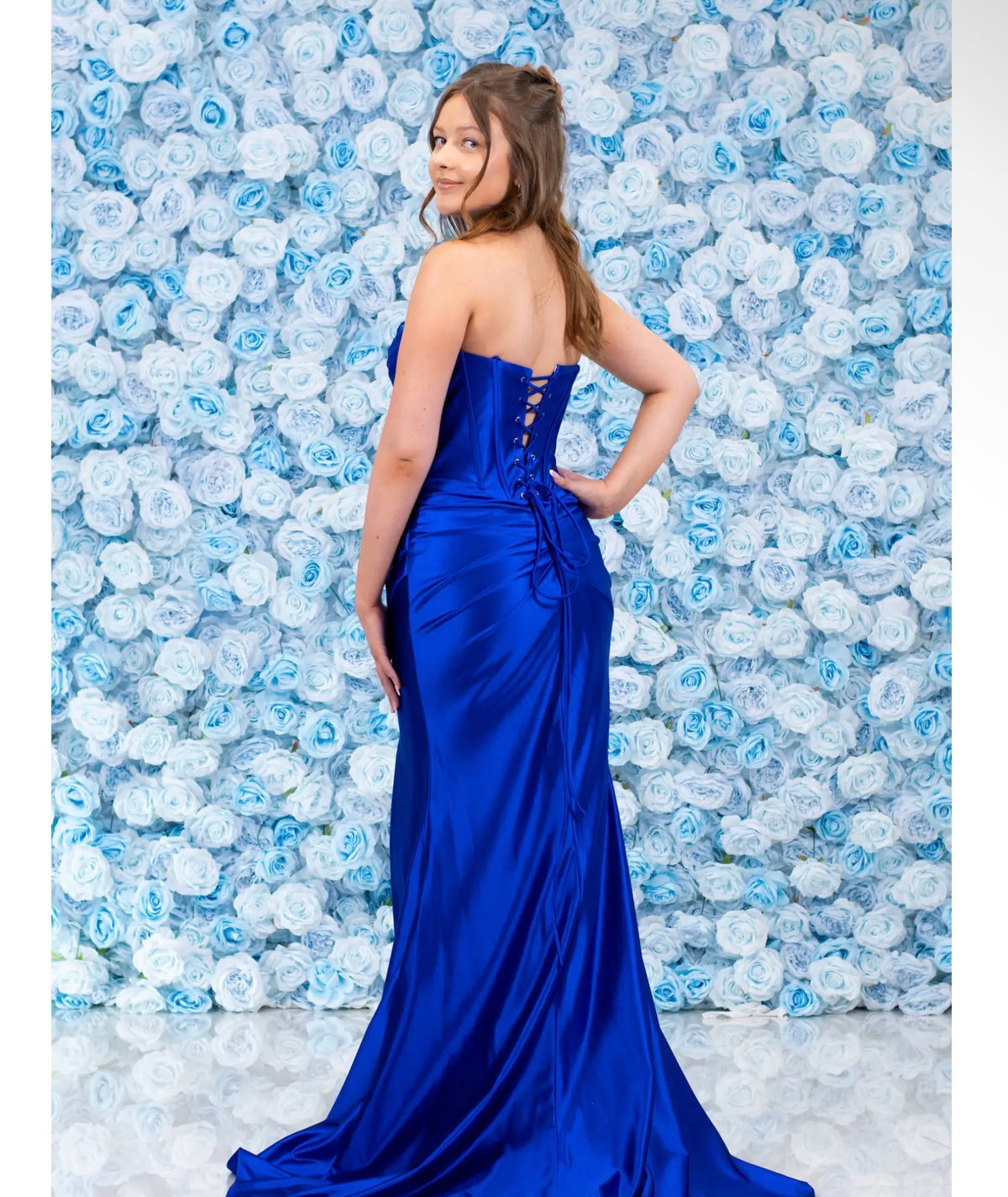 Lara | Ruby Prom 2027 Collection