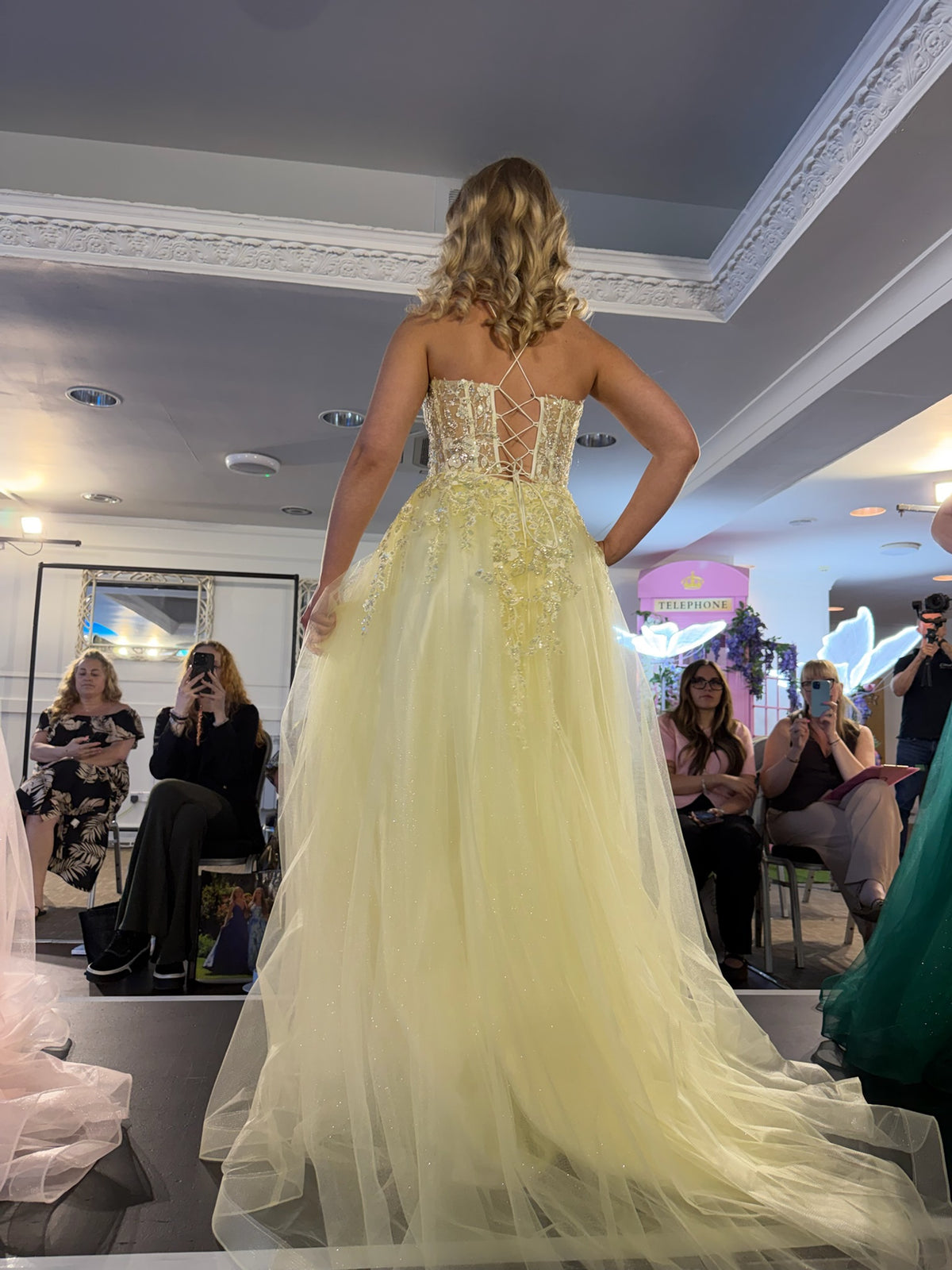 Aurelia | Ruby Prom
