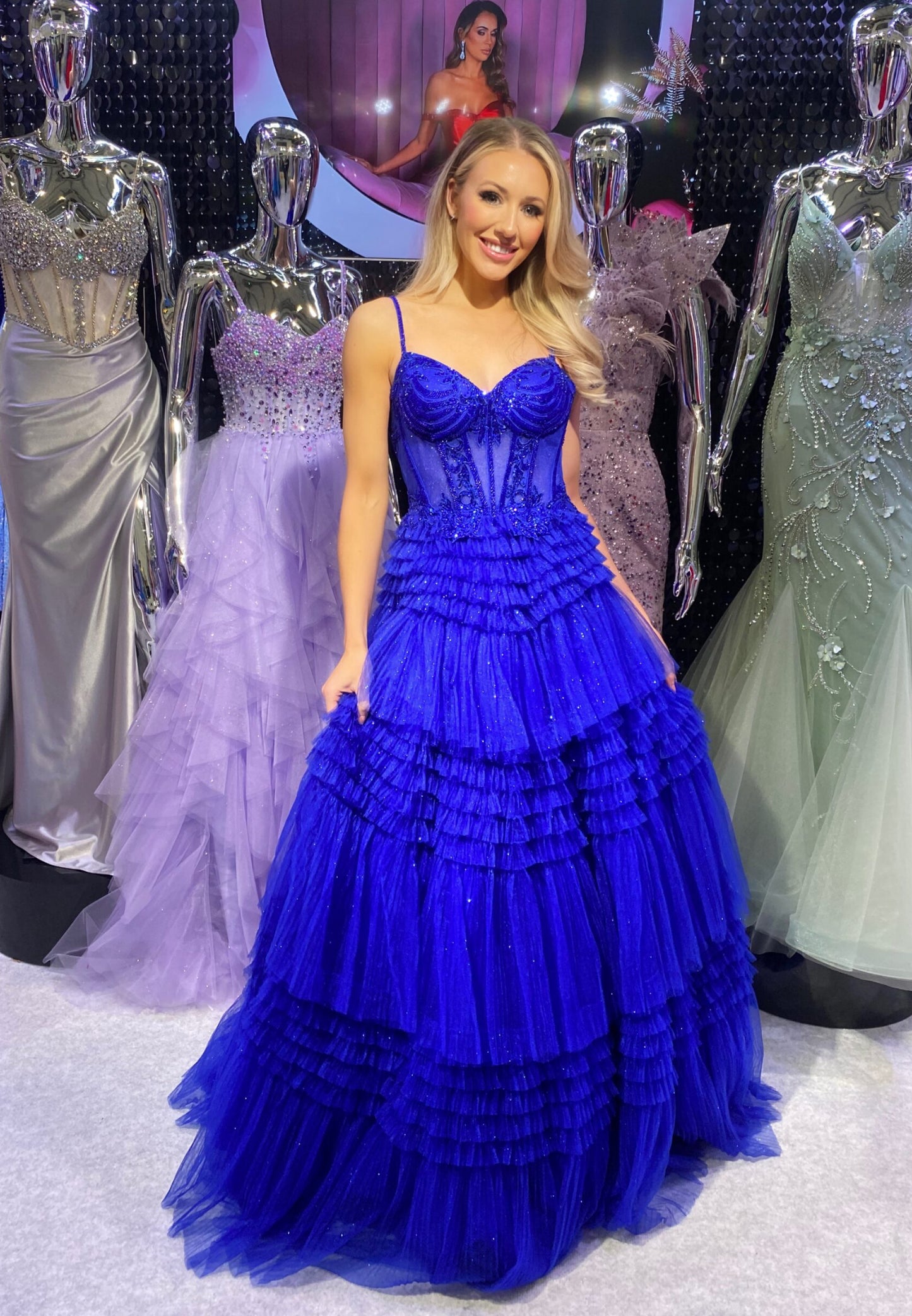 TNJ833 | To The Nines 2026 Collection