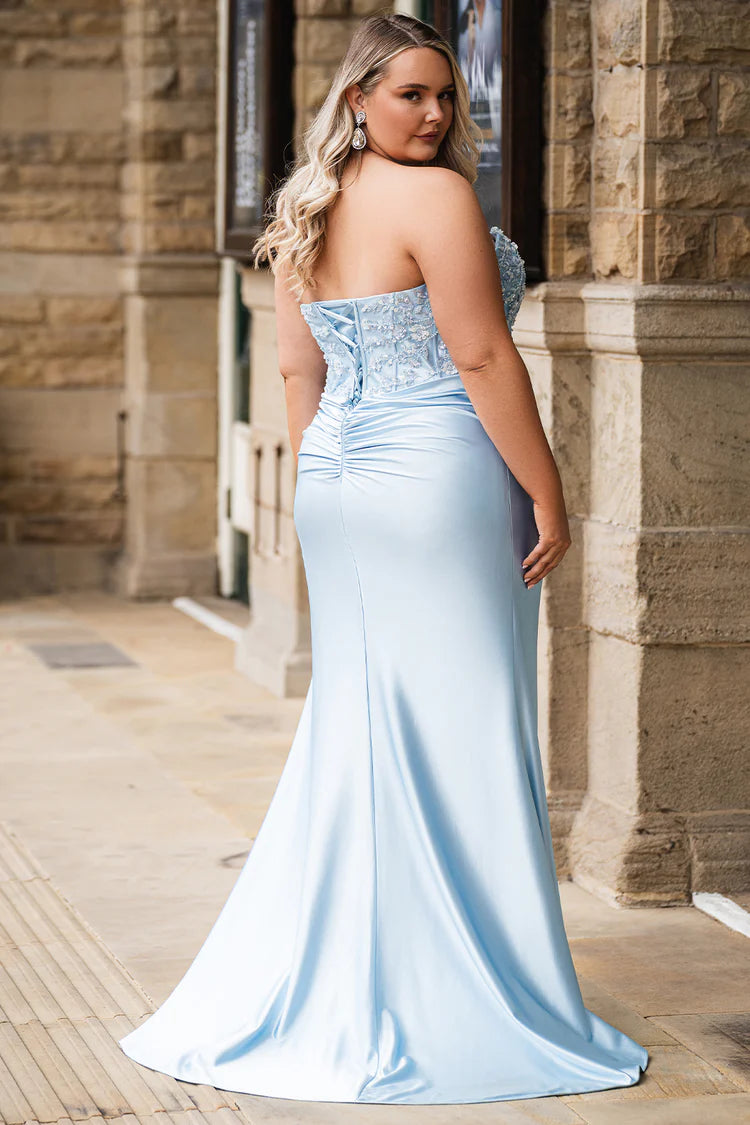 2612 | Sydney’s Closet