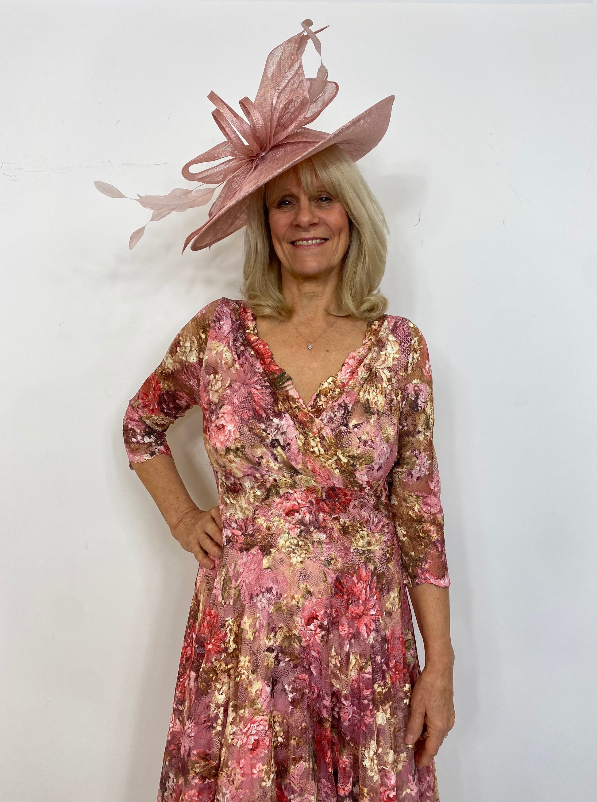 5000 | Olvi's Lace | Mother of the Bride & Groom Outfit The Pretty Perfect Boutique 5000 | Olvi's Lace | Mother of the Bride & Groom Outfit The Pretty Perfect Boutique