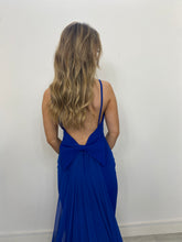 Load image into Gallery viewer, Sweetheart Neckline Royal Blue Mermaid Style Dress
