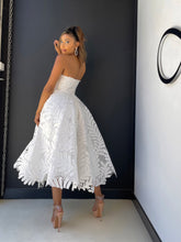 Load image into Gallery viewer, Ivory Wedding Dress
