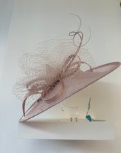 Load image into Gallery viewer, Georgina | The Pretty Perfect Boutique
