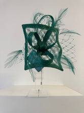 Load image into Gallery viewer, Susanne | The Pretty Perfect Boutique
