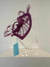 Load image into Gallery viewer, Susanne | The Pretty Perfect Boutique
