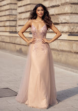 Load image into Gallery viewer, prom dress
