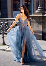 Load image into Gallery viewer, 0667 Vintage Indigo Prom Dress
