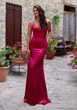 Load image into Gallery viewer, Red Evening &amp; Prom Dress
