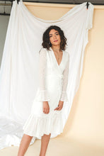 Load image into Gallery viewer, White summer dress
