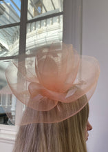 Load image into Gallery viewer, Cecelia | The Pretty Perfect Boutique
