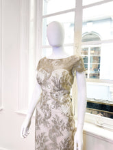 Load image into Gallery viewer, lace mother of the bride and groom outfit
