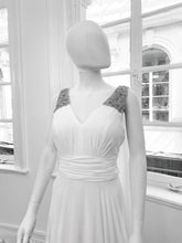 Load image into Gallery viewer, Elegant, classy dress
