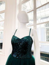 Load image into Gallery viewer, Green Sequence Dress 
