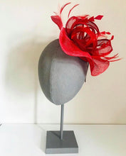 Load image into Gallery viewer, red designer hat 
