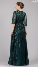 Load image into Gallery viewer, Green Evening &amp; Prom Dress
