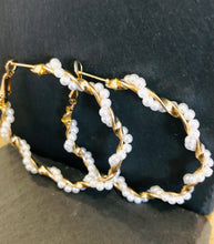 Load image into Gallery viewer, Pearl Earrings
