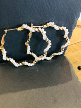 Load image into Gallery viewer, Pearl Earrings
