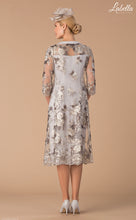 Load image into Gallery viewer, Detailed mother of the bride outfit
